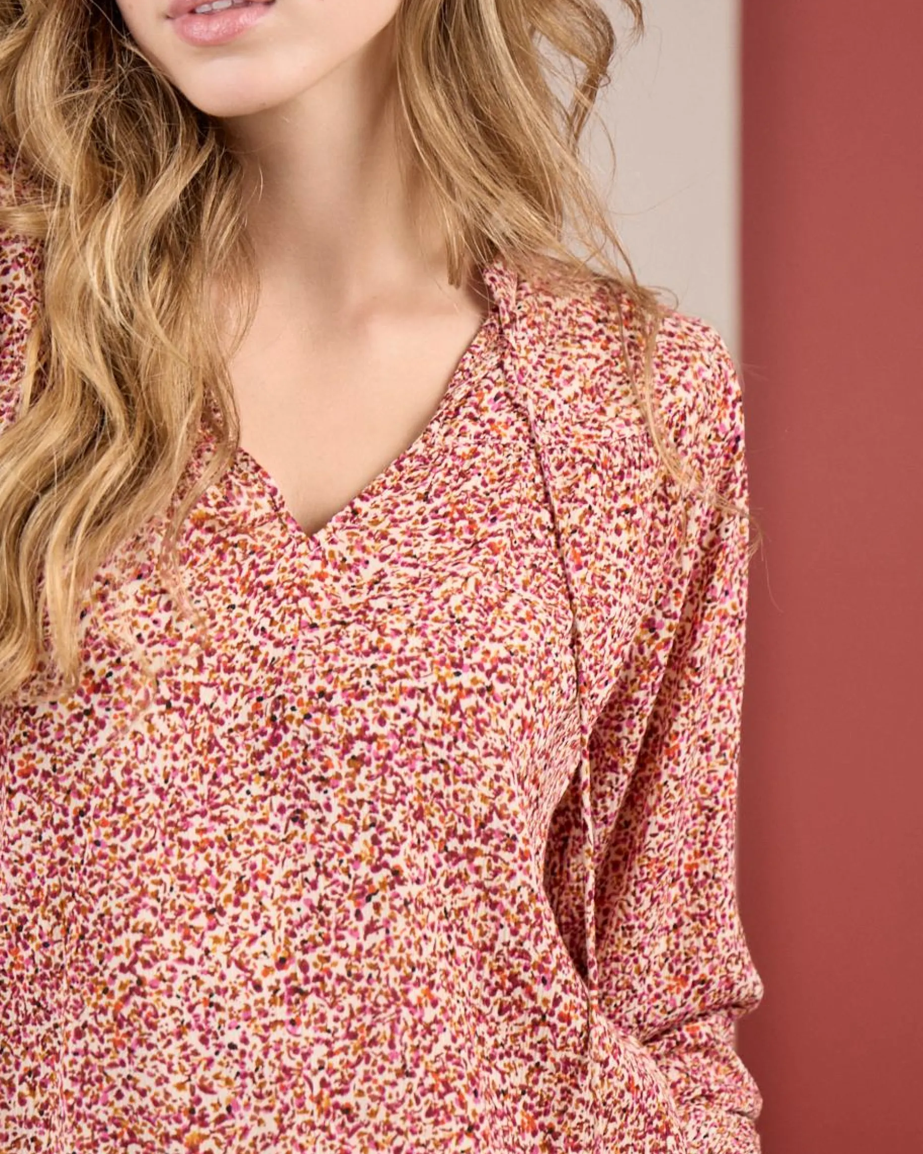 Femme Mise Au Green Blouse inspiration florale