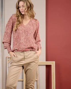 Femme Mise Au Green Blouse inspiration florale