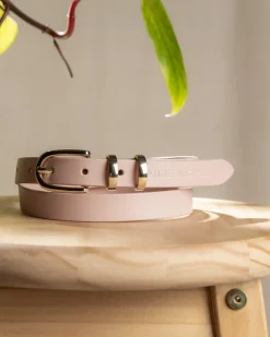 Femme Mise Au Green Ceinture fine en cuir lisse rose pale