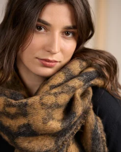 Femme Mise Au Green Écharpe léopard Cassie