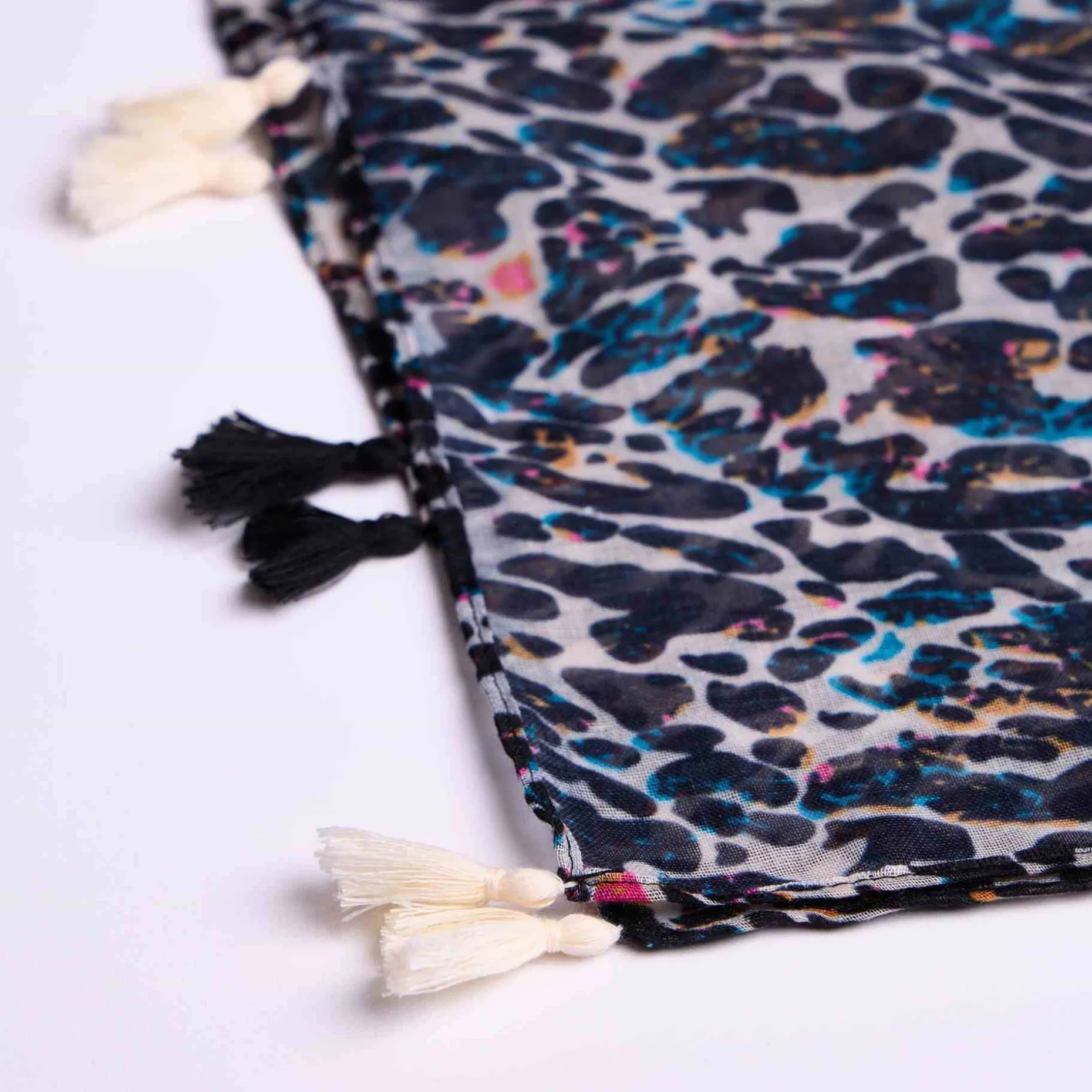 Femme Mise Au Green Chèche Carmen