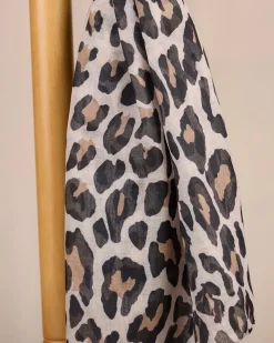 Femme Mise Au Green Chèche léopard Céleste