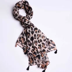 Femme Mise Au Green Chèche léopard Céleste