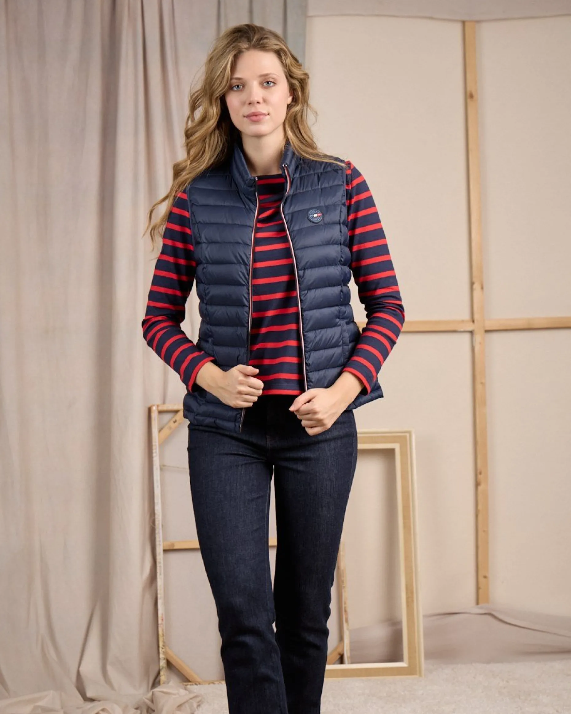 Femme Mise Au Green Doudoune détails tricolores bleu marine