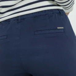 Femme Mise Au Green Pantalon chino bleu marine
