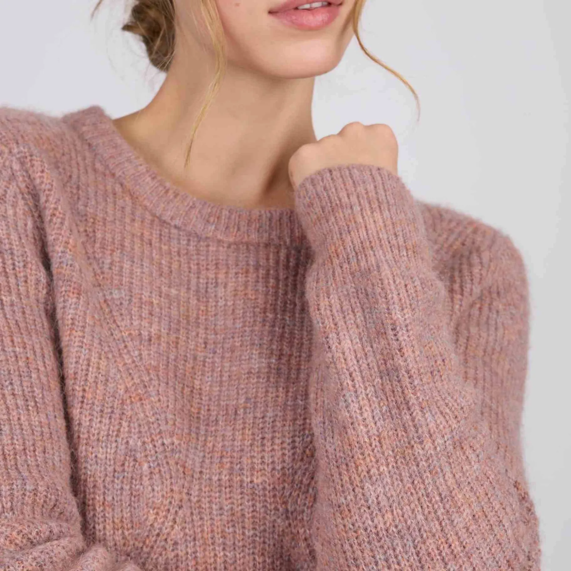 Femme Mise Au Green Pull aux détails ajourés