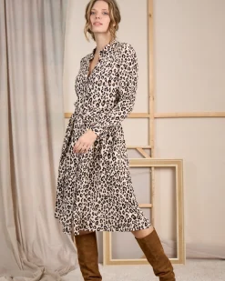 Femme Mise Au Green Robe léopard